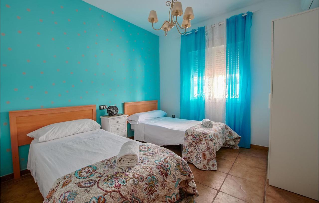 Holiday home In With Kitchenette